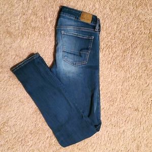 American eagle skinny jeans size 2 long